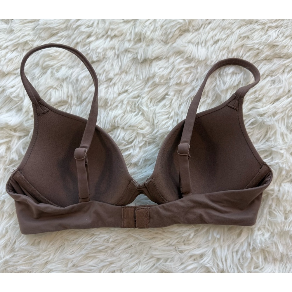 SKIMS | Fits Everybody Bra | Jasper | 32A - Picture 2 of 3